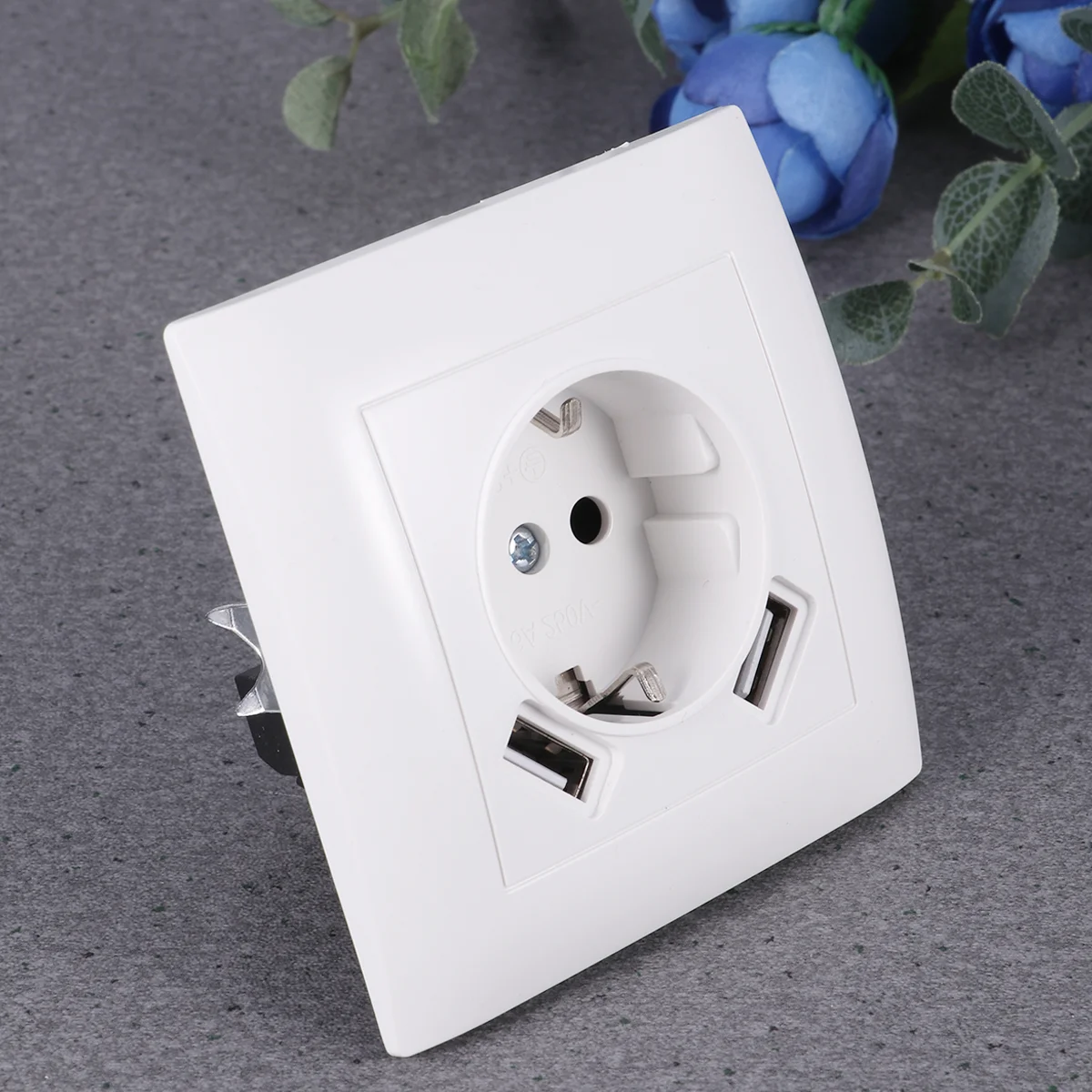 1 PC Electrical Adapters Accessories Dual USB Wall Socket 3 Gang Wall Socket German Outlet DE Standard Wall Socket
1 PC Electrical Adapters Accessories Dual USB Wall Socket 3 Gang Wall Socket German Outlet DE Standard Wall Socket