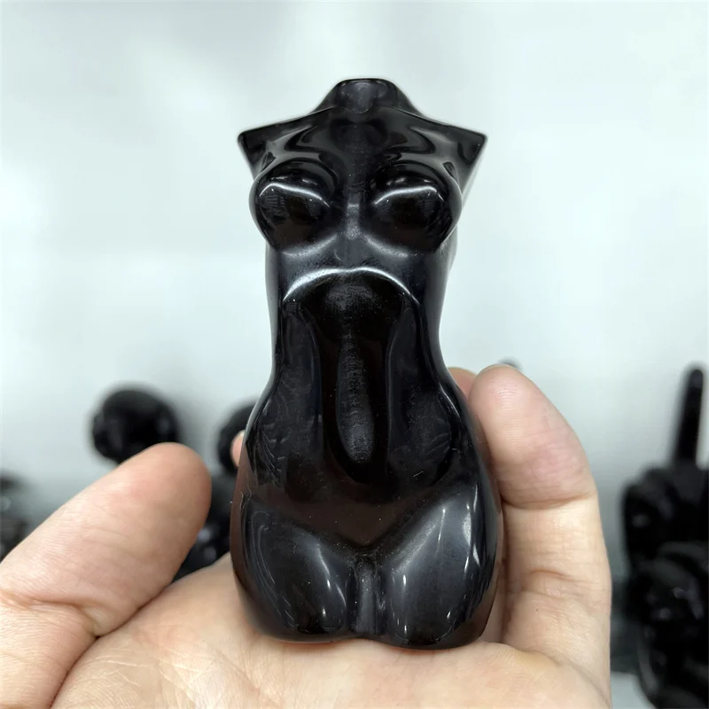 Статуэтка из натуральной искусственной кожи, женская модель, резная статуэтка ручной работы, полированная статуэтка, домашний декор
Статуэтка из натуральной искусственной кожи, женская модель, резная статуэтка ручной работы, полированная статуэтка, домашний декор