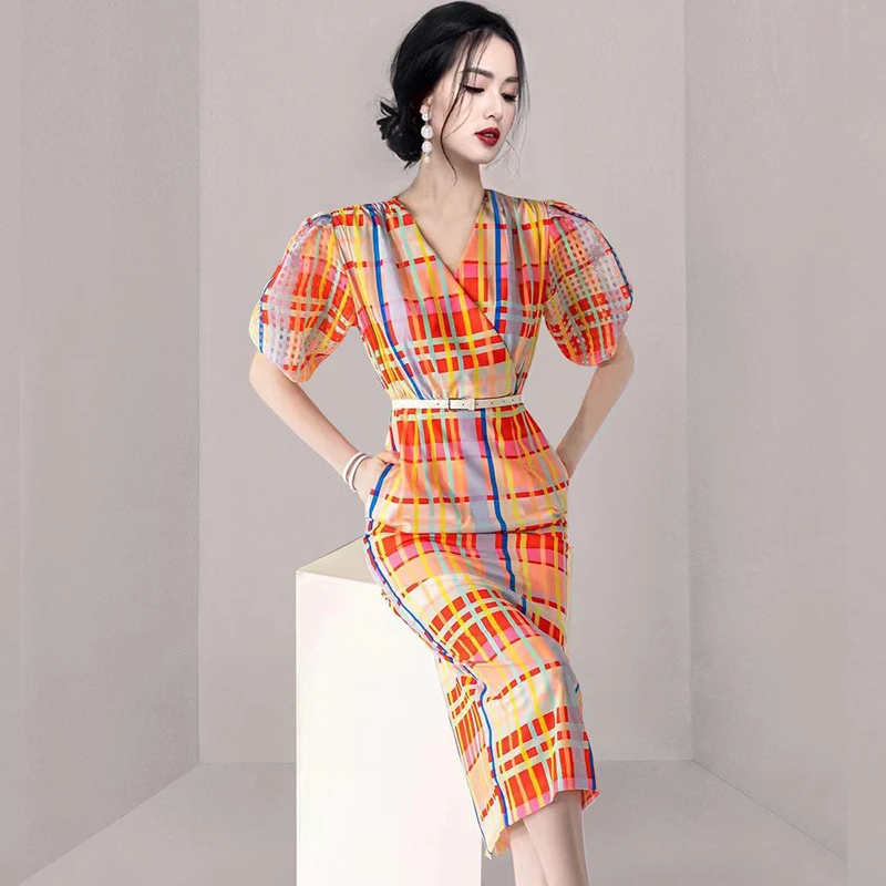 Women's New Summer Korean Style High-end Temperament V-neck Lantern Sleeve Fashion Retro Lattice Slim Hip Dress with Belt
Women's New Summer Korean Style High-end Temperament V-neck Lantern Sleeve Fashion Retro Lattice Slim Hip Dress with Belt
