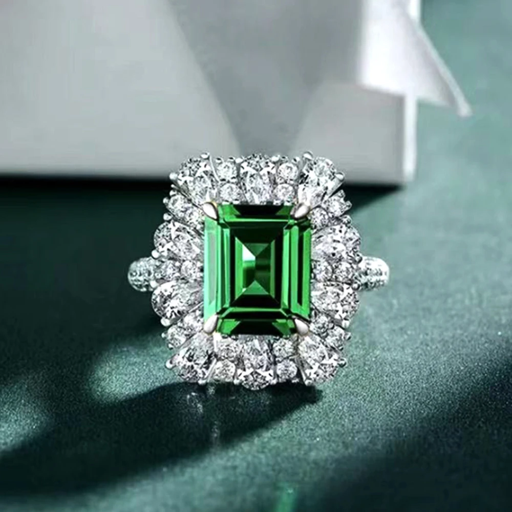 Huitan Luxury Square Green CZ Women's Rings for Party Anniversary Gift Elegant Lady Ring Silver Color Engagement Trendy Jewelry
Huitan Luxury Square Green CZ Women's Rings for Party Anniversary Gift Elegant Lady Ring Silver Color Engagement Trendy Jewelry