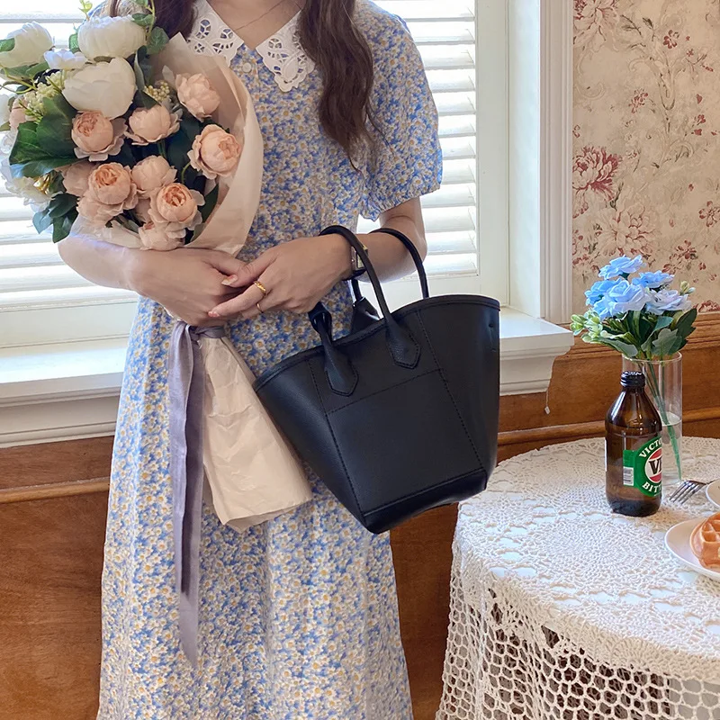 Large Capacity Composite Bag Bucket Shoulder Bag Hasp Solid Color Tote Handbag Phone Purse Handbag for Woman College
Large Capacity Composite Bag Bucket Shoulder Bag Hasp Solid Color Tote Handbag Phone Purse Handbag for Woman College