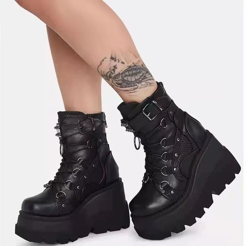 Wedge Heel Martin Boots Women's 2022 New Pink Thick Bottom European and American Large Size Foreign Trade Fashion Short Boots
Wedge Heel Martin Boots Women's 2022 New Pink Thick Bottom European and American Large Size Foreign Trade Fashion Short Boots