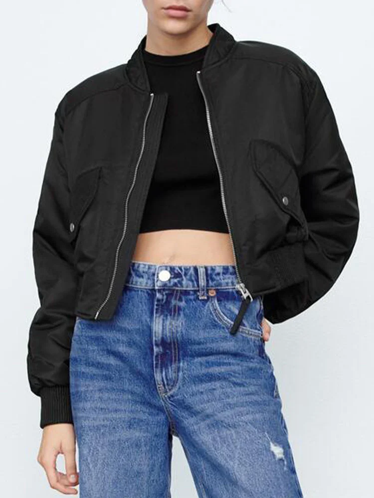 2022autumn new product personality fashionable boyfriend style half stand-up collar pocket zipper female short pilot jacket
2022autumn new product personality fashionable boyfriend style half stand-up collar pocket zipper female short pilot jacket