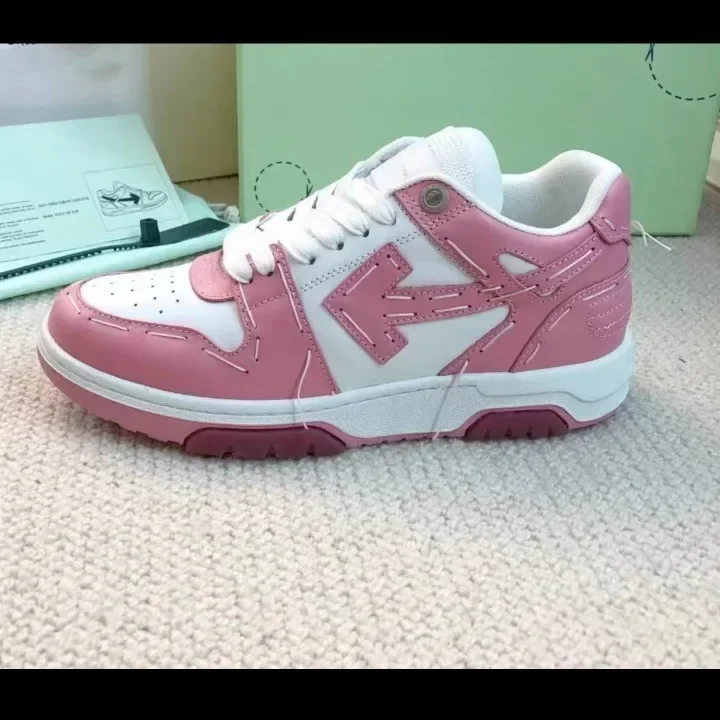 2024 New trend spring and summer off tide white men and women ow couple thick bottom white shoes sports leisure board shoes
2024 New trend spring and summer off tide white men and women ow couple thick bottom white shoes sports leisure board shoes