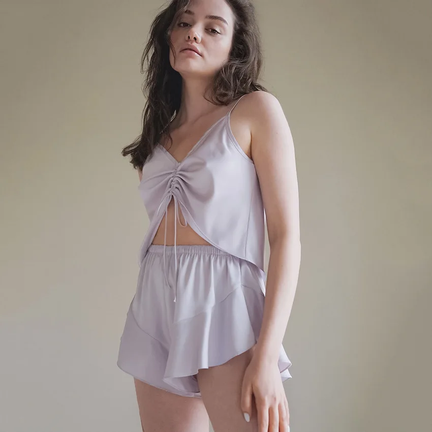 Summer Sexy 2 Piece Sets Pyjamas Female Strap Top&Shorts Sleepwear V-Neck Intimate Home Clothes Fashion Lingerie Nightwear
Summer Sexy 2 Piece Sets Pyjamas Female Strap Top&Shorts Sleepwear V-Neck Intimate Home Clothes Fashion Lingerie Nightwear