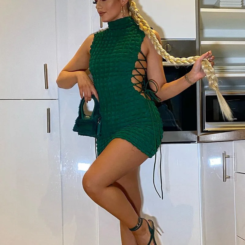 Green Balck 2022 Spring Summer Women Turtleneck Sleeveless Bandage Cross Hollow Dress Sexy Club Street Slim Hip Mini Clothing
Green Balck 2022 Spring Summer Women Turtleneck Sleeveless Bandage Cross Hollow Dress Sexy Club Street Slim Hip Mini Clothing