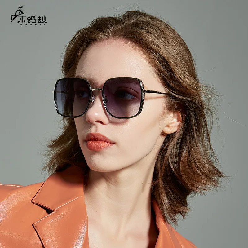 New Brand Hollow-out Design Sunglasses For Women Driving Sunshade UV Protection Same Fashion Large Frame Sunglasses
New Brand Hollow-out Design Sunglasses For Women Driving Sunshade UV Protection Same Fashion Large Frame Sunglasses