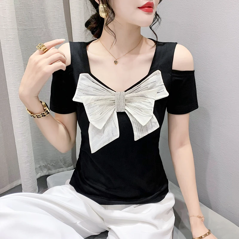 2023 New Summer Korean Clothes Cotton T-Shirt Chic Sexy Sexy Glitter Diamond Bowtie Women Tops Short Sleeve Hand Made Tees 34179
2023 New Summer Korean Clothes Cotton T-Shirt Chic Sexy Sexy Glitter Diamond Bowtie Women Tops Short Sleeve Hand Made Tees 34179