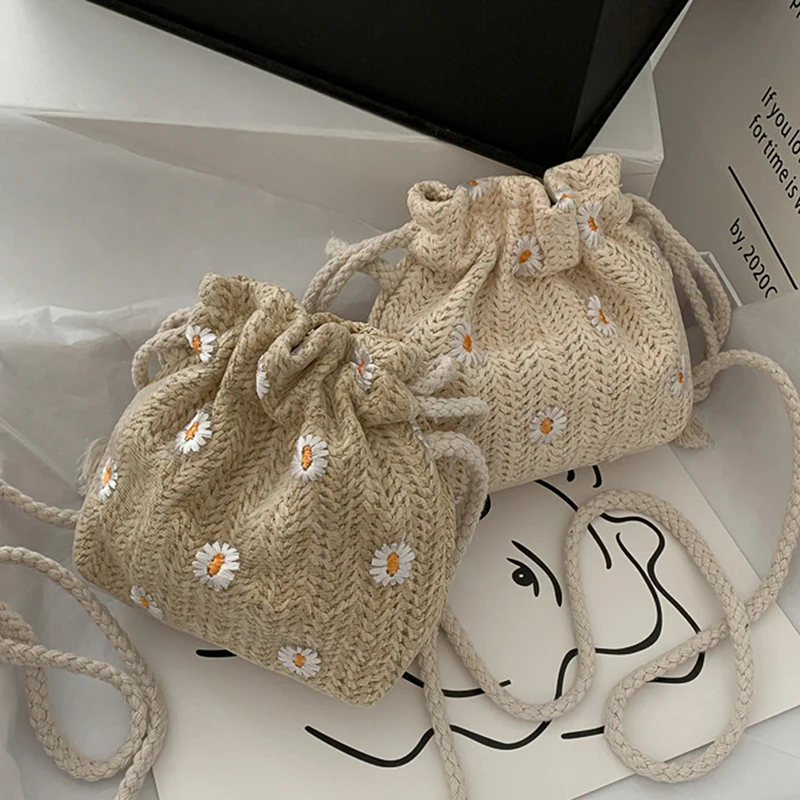 Straw Weave Bucket Bags Rattan Women Summer Beach Shoulder Bags Handbags Totes Casual Handbags Retro Mini Shoulder Bag
Straw Weave Bucket Bags Rattan Women Summer Beach Shoulder Bags Handbags Totes Casual Handbags Retro Mini Shoulder Bag