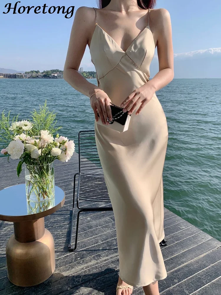 Horetong Sexy Backless Satin Summer Dress Women Spaghetti Strap V-neck Elegant Bodycon Party Dresses Beach Holiday Vestidos
Horetong Sexy Backless Satin Summer Dress Women Spaghetti Strap V-neck Elegant Bodycon Party Dresses Beach Holiday Vestidos