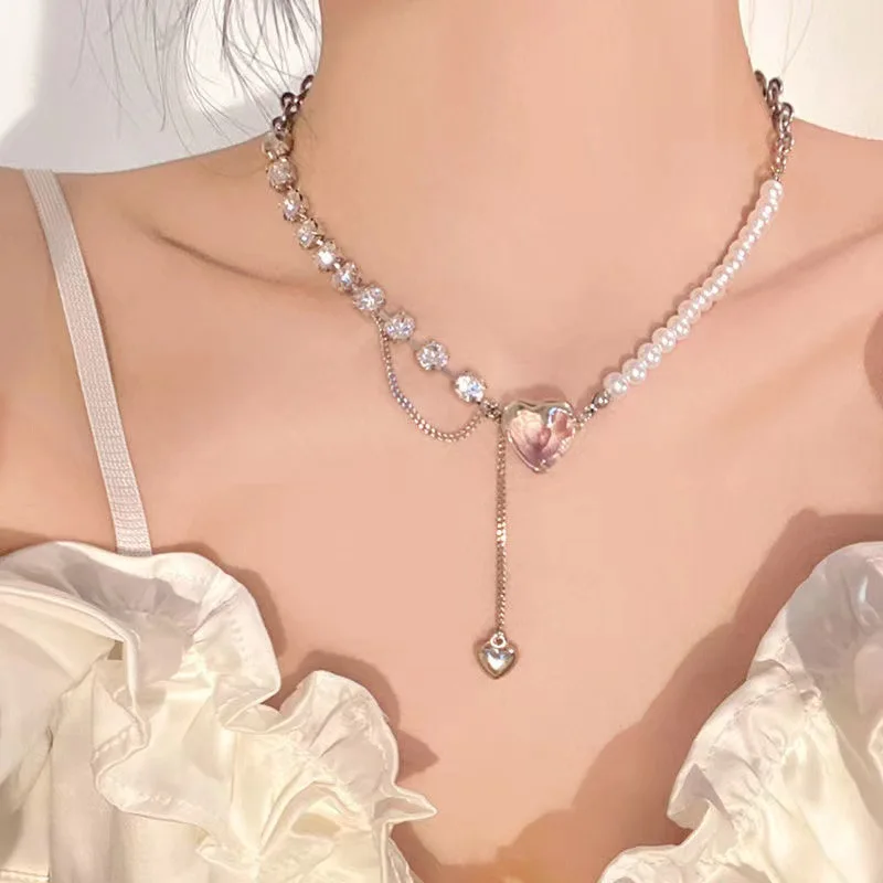 KYTRD retro imitation pearl stitching love pendant tassel necklace fashion temperament design sweet and lovely pendant gift
KYTRD retro imitation pearl stitching love pendant tassel necklace fashion temperament design sweet and lovely pendant gift