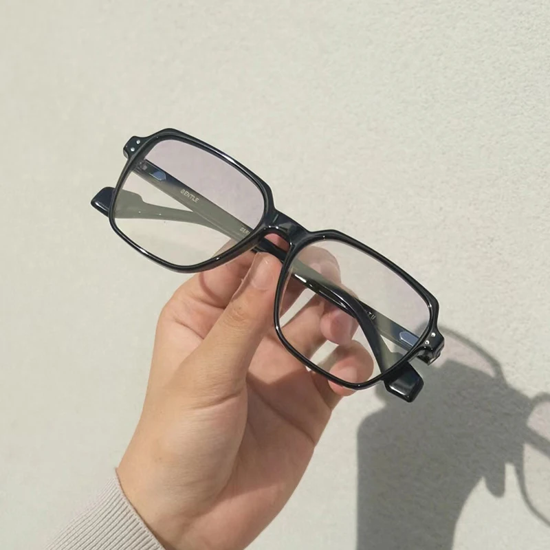 2021 Korea New Luxury Brand Designer GM Eyewear Men GENTLE MANTU UV400 glasses frame vintage Square Women Sunglasses
2021 Korea New Luxury Brand Designer GM Eyewear Men GENTLE MANTU UV400 glasses frame vintage Square Women Sunglasses