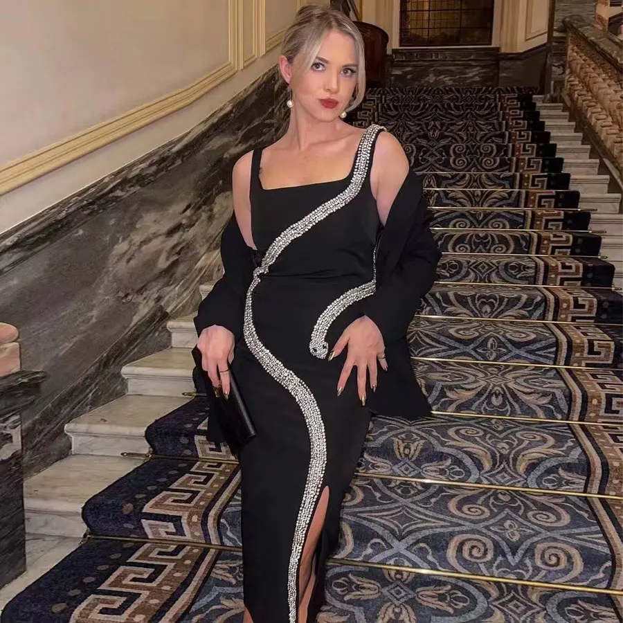 CODROK сексуальное облегающее платье с квадратным вырезом со сверкающими кристаллами змеиным узором женское черное облегающее платье средней длины без рукавов со стразами элегантное женское платье
CODROK сексуальное облегающее платье с квадратным вырезом со сверкающими кристаллами змеиным узором женское черное облегающее платье средней длины без рукавов со стразами элегантное женское платье