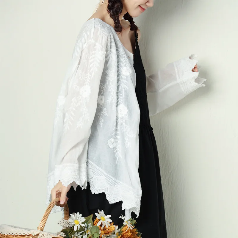 100% Cotton Female Bohemian Gypsy Floral Embroidery Loose Waist Blouse Girl Hippie Lace Shabby Chic Rural Long Sleeve Blouse
100% Cotton Female Bohemian Gypsy Floral Embroidery Loose Waist Blouse Girl Hippie Lace Shabby Chic Rural Long Sleeve Blouse