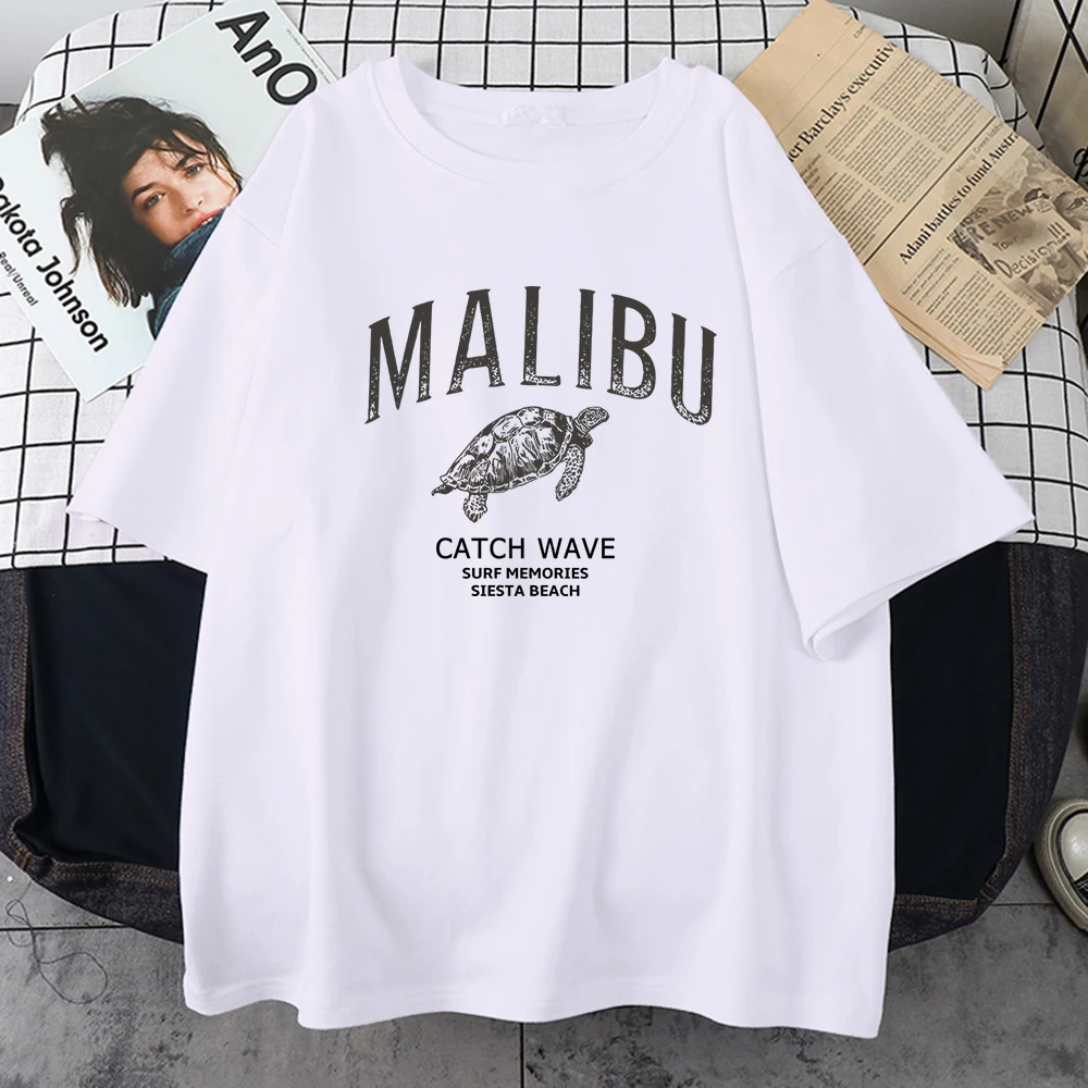 Malibu Catch Wave Sea Turtle Print T Shirt Men Hip Hop Casual Short Sleeve Fashion Summer Clothes All-Match Brand Tee Shirts
Malibu Catch Wave Sea Turtle Print T Shirt Men Hip Hop Casual Short Sleeve Fashion Summer Clothes All-Match Brand Tee Shirts