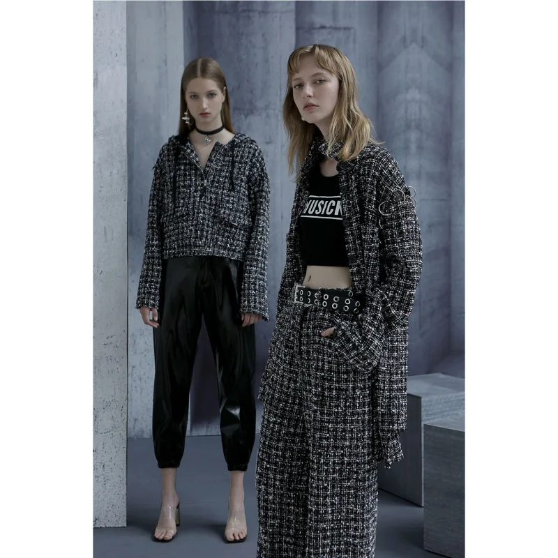 Designer Model Autumn and Winter Women's Retro Tweed Dark Plaid Zipper Hooded High-Grade Fashionable Coat Leak-Picking Style
Designer Model Autumn and Winter Women's Retro Tweed Dark Plaid Zipper Hooded High-Grade Fashionable Coat Leak-Picking Style