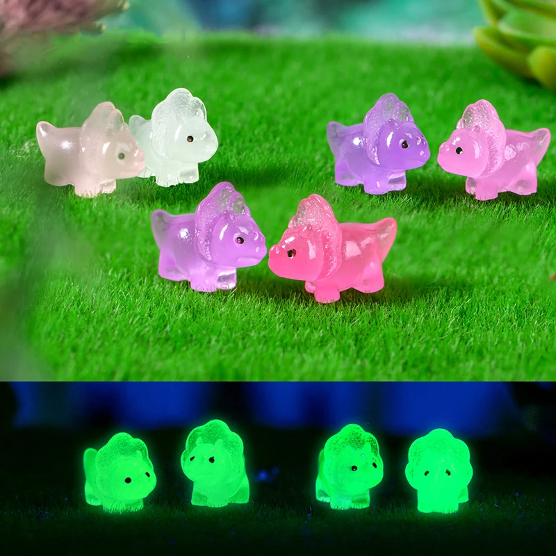 5Pcs Micro Landscape Glow-in-the-dark Small Dinosaur Decorations Resin Crafts Figurines Miniature Gardening Moss Ornaments
5Pcs Micro Landscape Glow-in-the-dark Small Dinosaur Decorations Resin Crafts Figurines Miniature Gardening Moss Ornaments