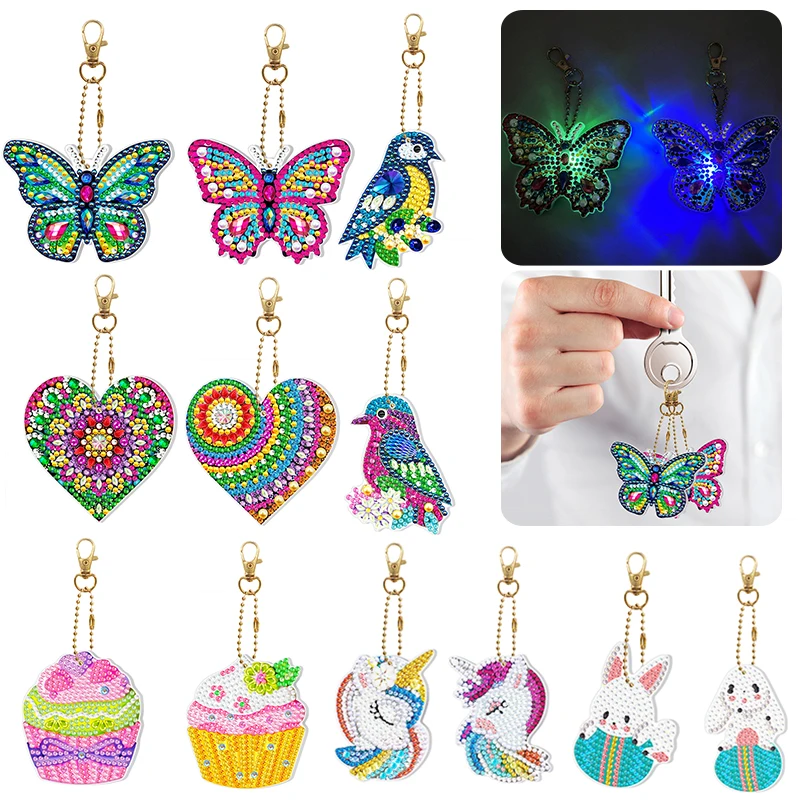 Pat Luminous Diamond Painting Keychain DIY Full Special-shaped Drill Jewelry Bag Pendant Double-sided Diamond Painting Keychain
Pat Luminous Diamond Painting Keychain DIY Full Special-shaped Drill Jewelry Bag Pendant Double-sided Diamond Painting Keychain