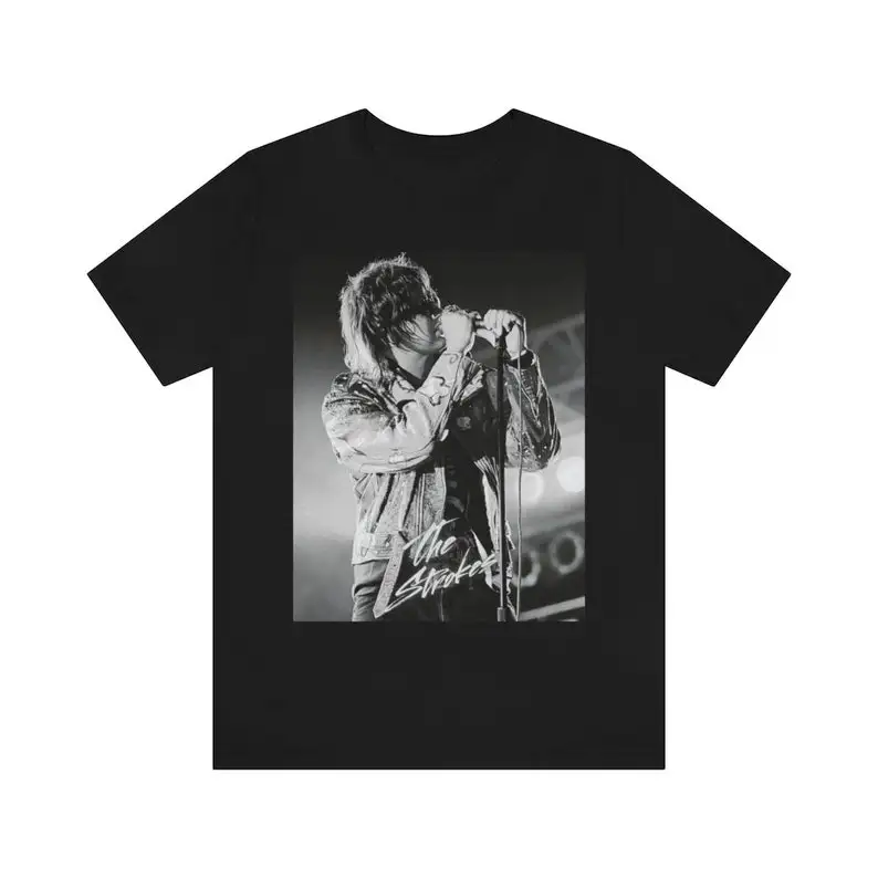 The Strokes - Julian Casablancas Aesthetic Premium men Crew Neck T-Shirt Minimalist Style Music Gift Birthday Gift
The Strokes - Julian Casablancas Aesthetic Premium men Crew Neck T-Shirt Minimalist Style Music Gift Birthday Gift