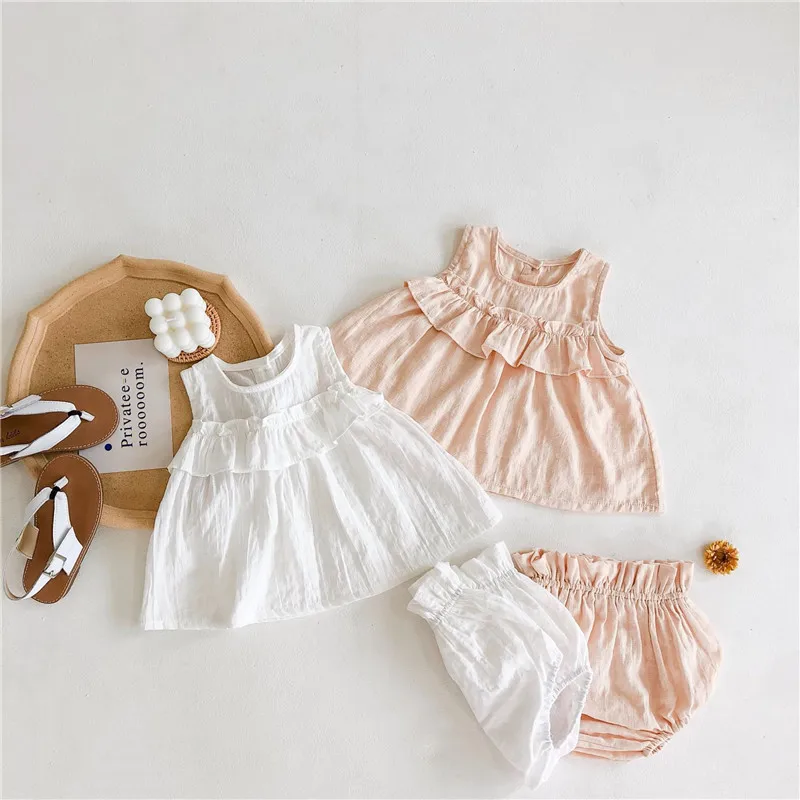 Baby Girl Clothes Summer New Born Baby Clothes Infant Vest T-shirt + Bloomers Shorts 2pcs Toddler Outfits Baby Girl Outfit Set
Baby Girl Clothes Summer New Born Baby Clothes Infant Vest T-shirt + Bloomers Shorts 2pcs Toddler Outfits Baby Girl Outfit Set