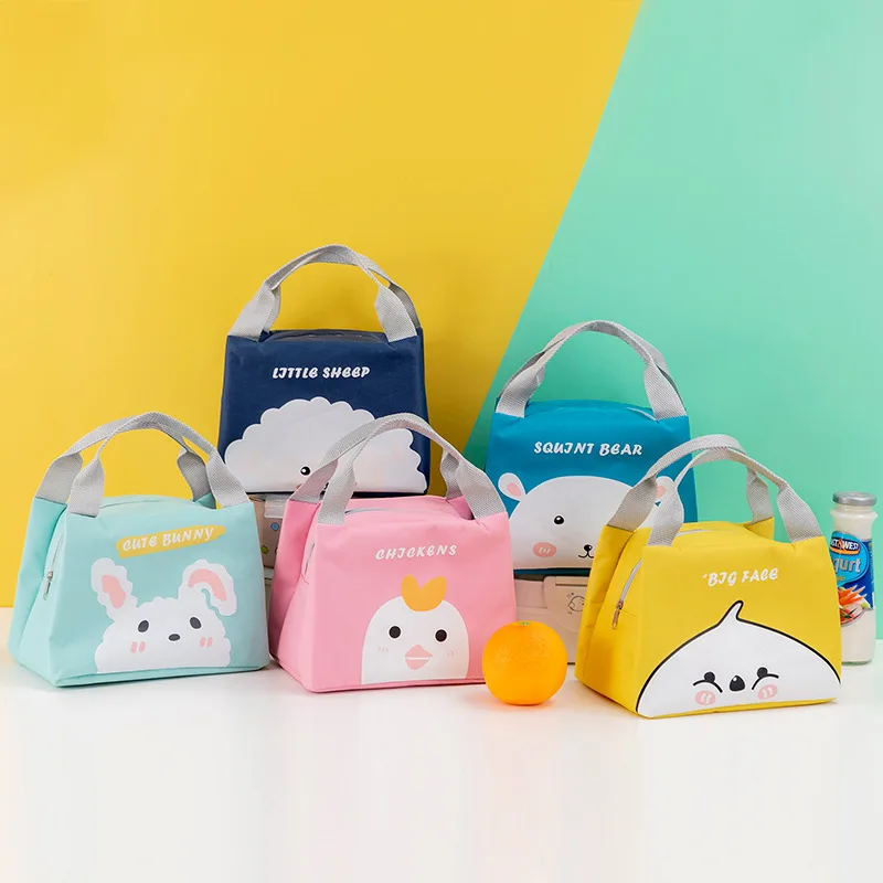 Мультяшная сумка для ланча, портативный изолированный Ланч-бокс, сумка для пикника, Детский Маленький Ланч-бокс, сумка для сохранения свежести пикника
Мультяшная сумка для ланча, портативный изолированный Ланч-бокс, сумка для пикника, Детский Маленький Ланч-бокс, сумка для сохранения свежести пикника