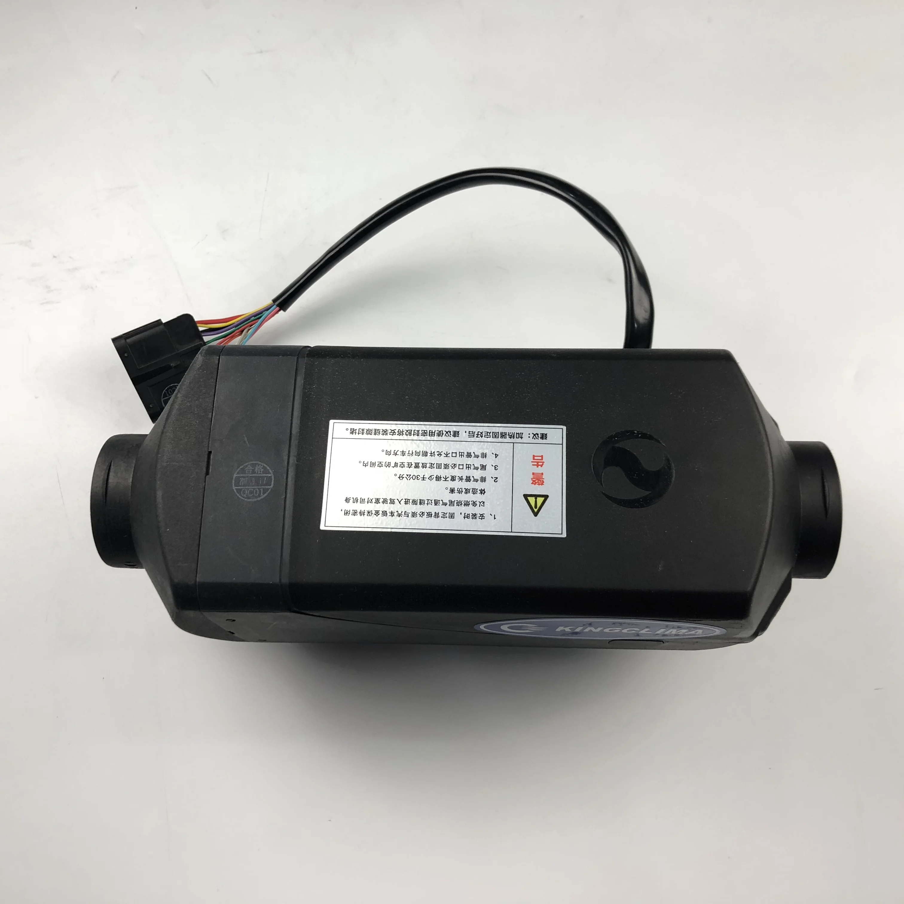 12 Volt 2KW Auto Parking Heater Night Sleeper Diesel Air Heater for Truck Cabin
12 Volt 2KW Auto Parking Heater Night Sleeper Diesel Air Heater for Truck Cabin
