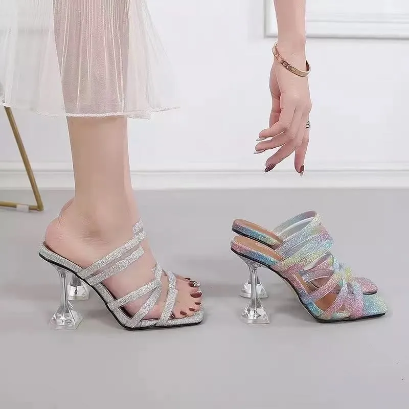 2022 New Designer Slippers Women High Heels Summer Party Ladies Clear Band Crystal Shoes Plus Size 35-43
2022 New Designer Slippers Women High Heels Summer Party Ladies Clear Band Crystal Shoes Plus Size 35-43