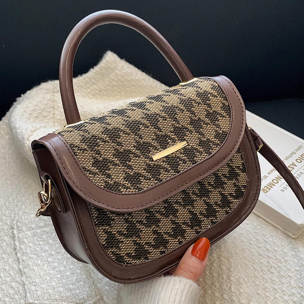 Women PU Leather Checkered Shoulder Bag Flap Snap Diamond Lattice Messenger Bag Luxury Travel Top-Handle Bag
Women PU Leather Checkered Shoulder Bag Flap Snap Diamond Lattice Messenger Bag Luxury Travel Top-Handle Bag
