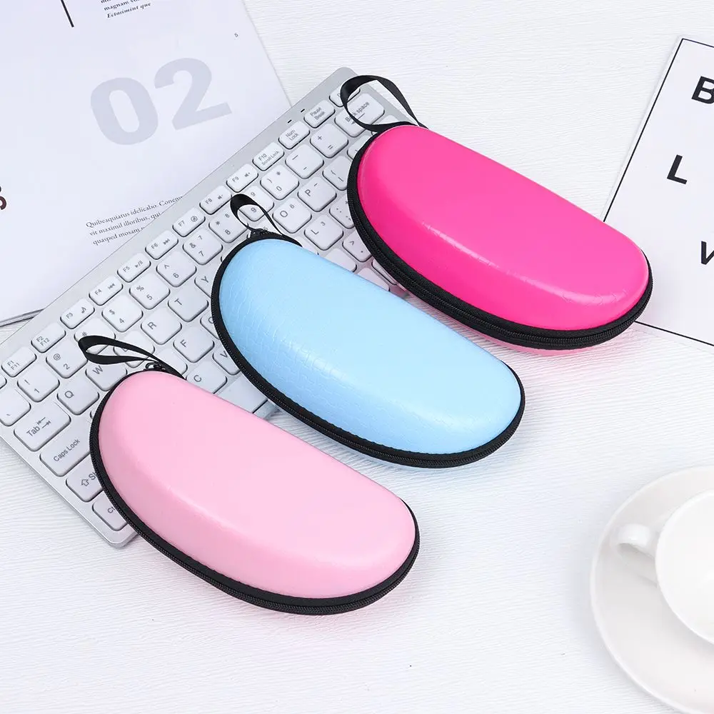 Fashion Portable Zipper Vintage Glasses Holder Eyeglasses Case Eyeglasses Accessories Glasses Box
Fashion Portable Zipper Vintage Glasses Holder Eyeglasses Case Eyeglasses Accessories Glasses Box