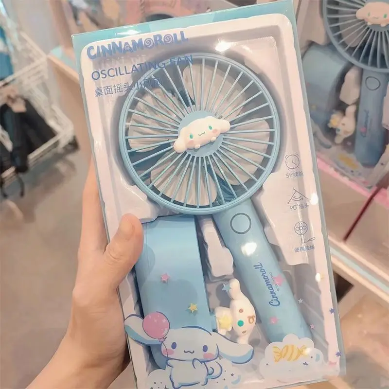 Мини-Веер Cinnamoroll Sanrio кавайный аниме для рабочего стола, с женским сердцем, Usb, для студенческого общежития, бесшумный веер с головой, милые подарки для девочек
Мини-Веер Cinnamoroll Sanrio кавайный аниме для рабочего стола, с женским сердцем, Usb, для студенческого общежития, бесшумный веер с головой, милые подарки для девочек