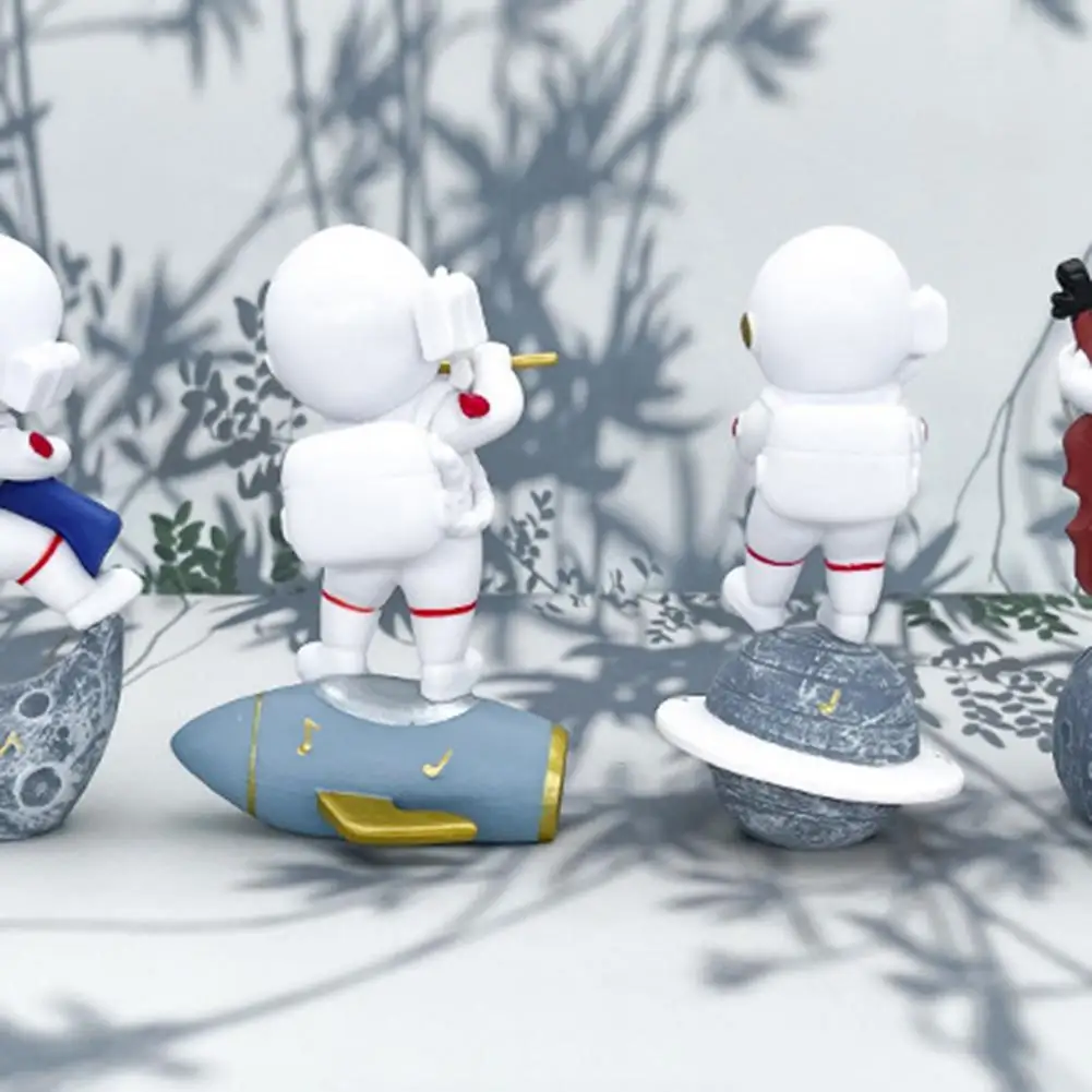 4Pcs Decoration Astronaut Model Astronaut Band Design Collectible Handicraft Statue Trendy Cute Astronaut Model
4Pcs Decoration Astronaut Model Astronaut Band Design Collectible Handicraft Statue Trendy Cute Astronaut Model