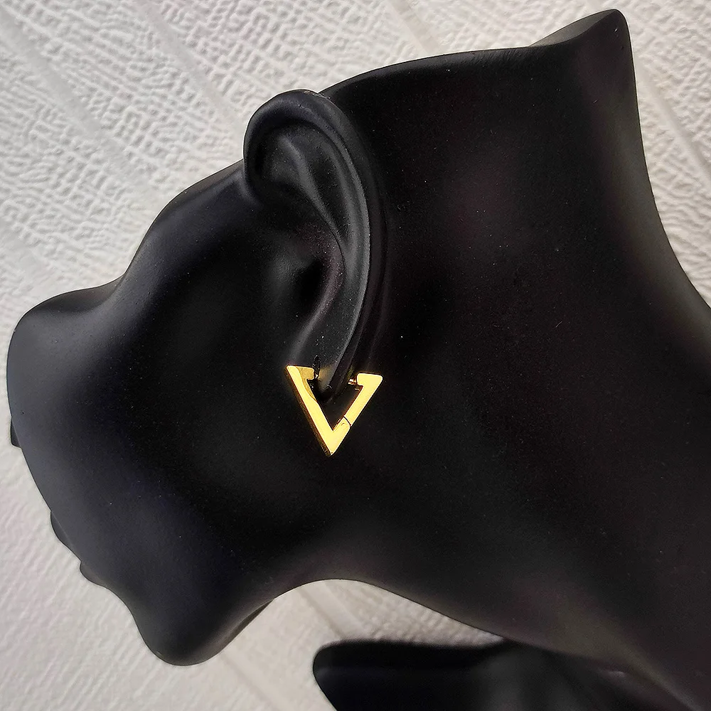 1 Pair of Earrings Classic Stainless Steel Triangle Earrings Men's Women's Earrings Fine Jewelry Gifts New Year's Holiday Gifts
1 Pair of Earrings Classic Stainless Steel Triangle Earrings Men's Women's Earrings Fine Jewelry Gifts New Year's Holiday Gifts