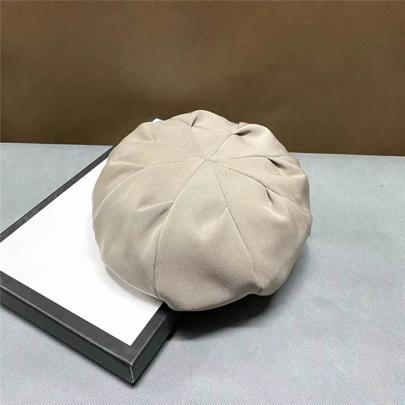 202203-shenjin ins geometric clipping complex process solid fashion lady beret hat men women Leisure painter hat
202203-shenjin ins geometric clipping complex process solid fashion lady beret hat men women Leisure painter hat