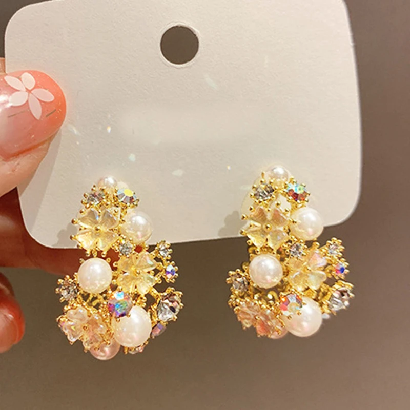 Fashion Gold Plated Pendant Stud Earrings Full Crystal Bright Luxury Drop Earrings Bridal Wedding Party Jewelry Gifts H8E428
Fashion Gold Plated Pendant Stud Earrings Full Crystal Bright Luxury Drop Earrings Bridal Wedding Party Jewelry Gifts H8E428