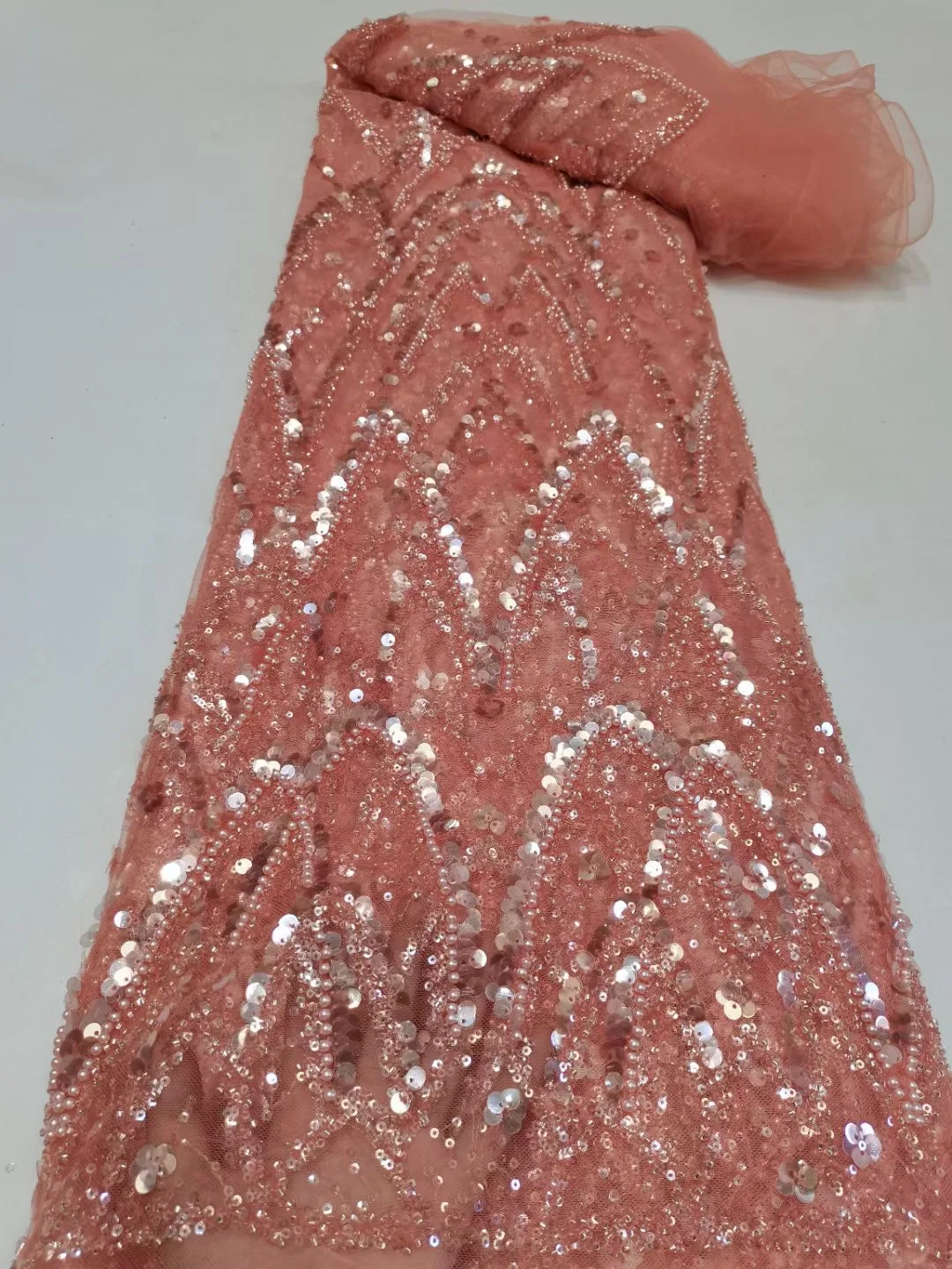 African Elegant Heavy Handmade Pearl Sequins Tulle Lace Nigerian Luxury Beaded Mesh Fabric For Bride Wedding Cloth Dresses Sew
African Elegant Heavy Handmade Pearl Sequins Tulle Lace Nigerian Luxury Beaded Mesh Fabric For Bride Wedding Cloth Dresses Sew