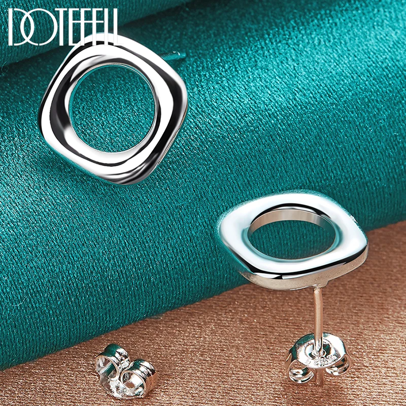 DOTEFFIL 925 Sterling Silver Square Round Stud Earrings For Woman Wedding Engagement Fashion Party Charm Jewelry
DOTEFFIL 925 Sterling Silver Square Round Stud Earrings For Woman Wedding Engagement Fashion Party Charm Jewelry