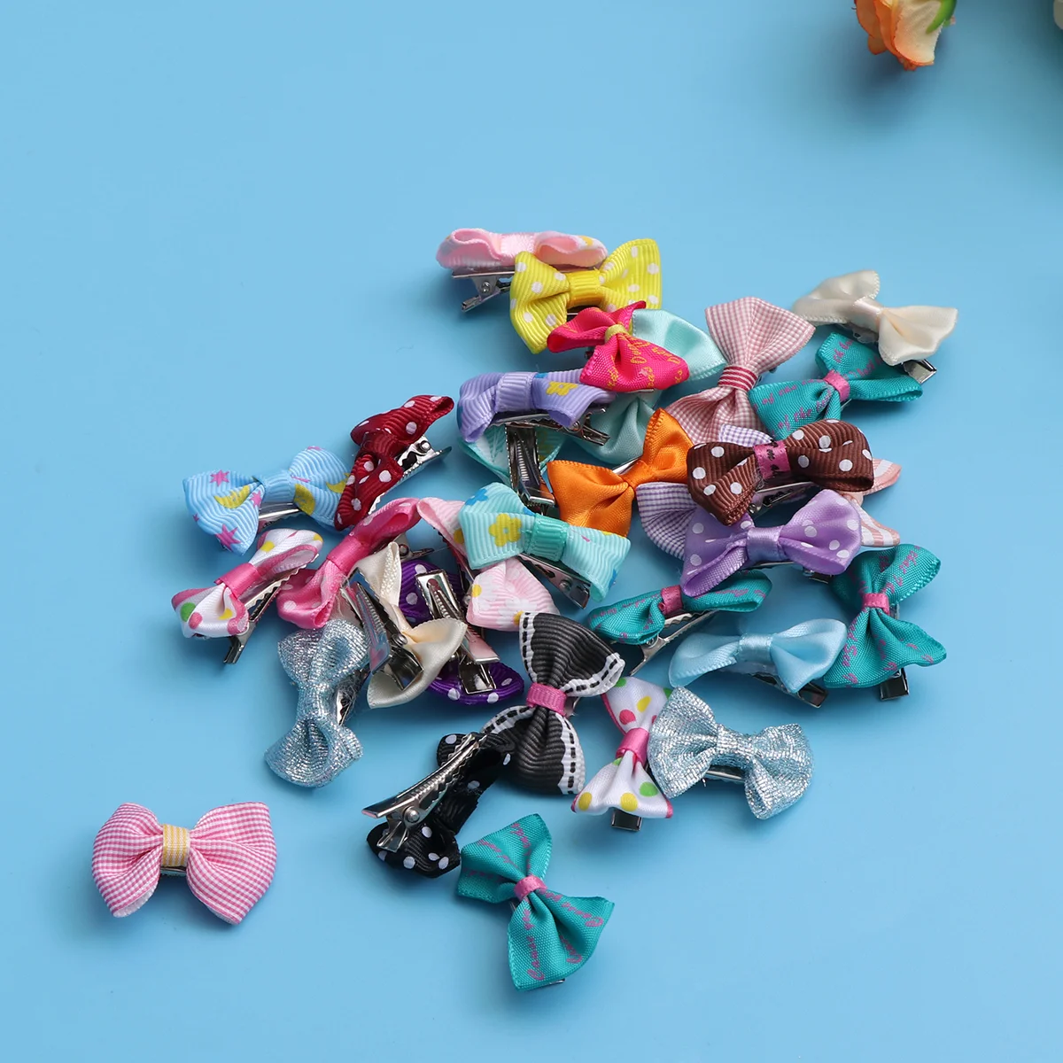 Hair Bows Dog Pet Dogs Clips Clip Bands Bowknot Bow Puppy Accessories Cat Dog Elastic Hairbands Rubber Pets Girl Rabbit Ties
Hair Bows Dog Pet Dogs Clips Clip Bands Bowknot Bow Puppy Accessories Cat Dog Elastic Hairbands Rubber Pets Girl Rabbit Ties