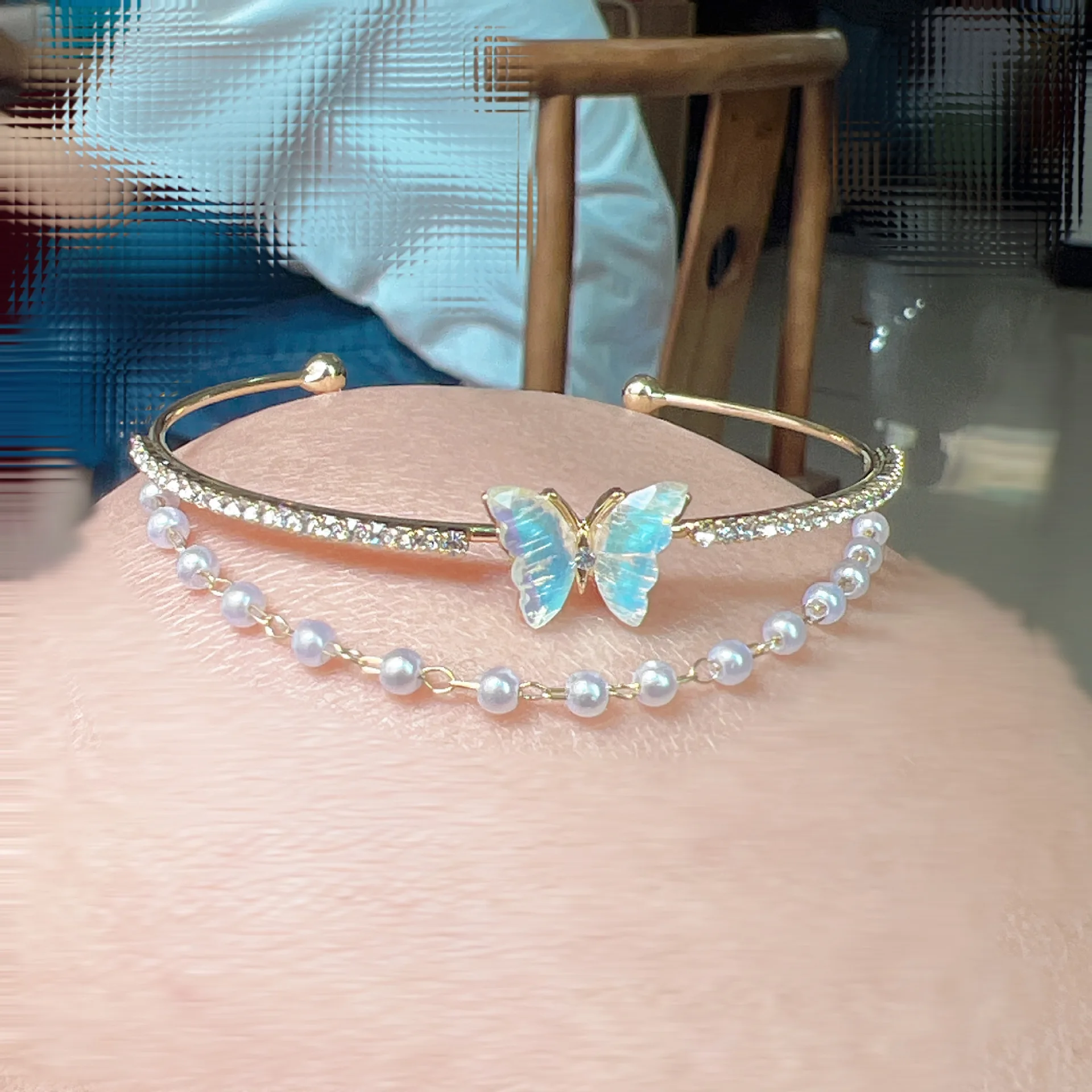 JanYee Double Layers Butterfly Animals Pullout Full of Rhinestones Bracelets for Women Square Zircon Jewelry Gifts for Girl
JanYee Double Layers Butterfly Animals Pullout Full of Rhinestones Bracelets for Women Square Zircon Jewelry Gifts for Girl