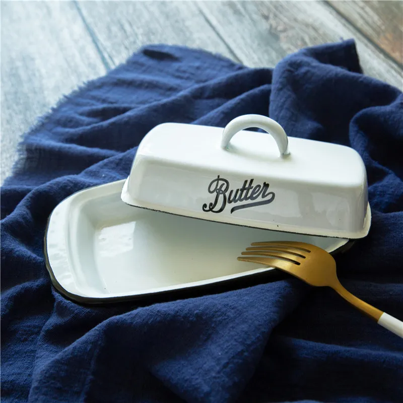 Retro Nostalgic Enamel with Lid Snack Tray Home Kitchen Tableware Butter Box Cheese Storage Box Cheese Plate Butter Dish
Retro Nostalgic Enamel with Lid Snack Tray Home Kitchen Tableware Butter Box Cheese Storage Box Cheese Plate Butter Dish