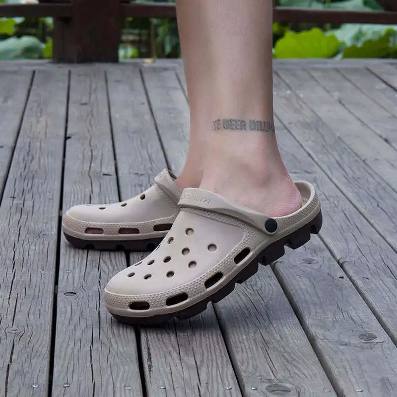 Mens Sandals Summer Slip-Ons Men Slippers Leather Large Platform Man Shoes High Quality Durable Outsole Clogs Shose Tennis Slip
Mens Sandals Summer Slip-Ons Men Slippers Leather Large Platform Man Shoes High Quality Durable Outsole Clogs Shose Tennis Slip