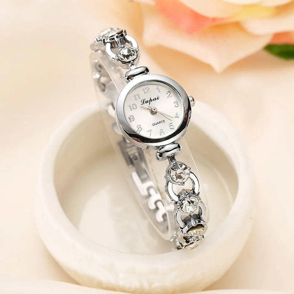 Wristwatch 2022 Relogio Feminino Rose Gold Silver Girls Quartz Watch Bracelet Watch Luxury Women Watches Ladies Crystal Fashion
Wristwatch 2022 Relogio Feminino Rose Gold Silver Girls Quartz Watch Bracelet Watch Luxury Women Watches Ladies Crystal Fashion