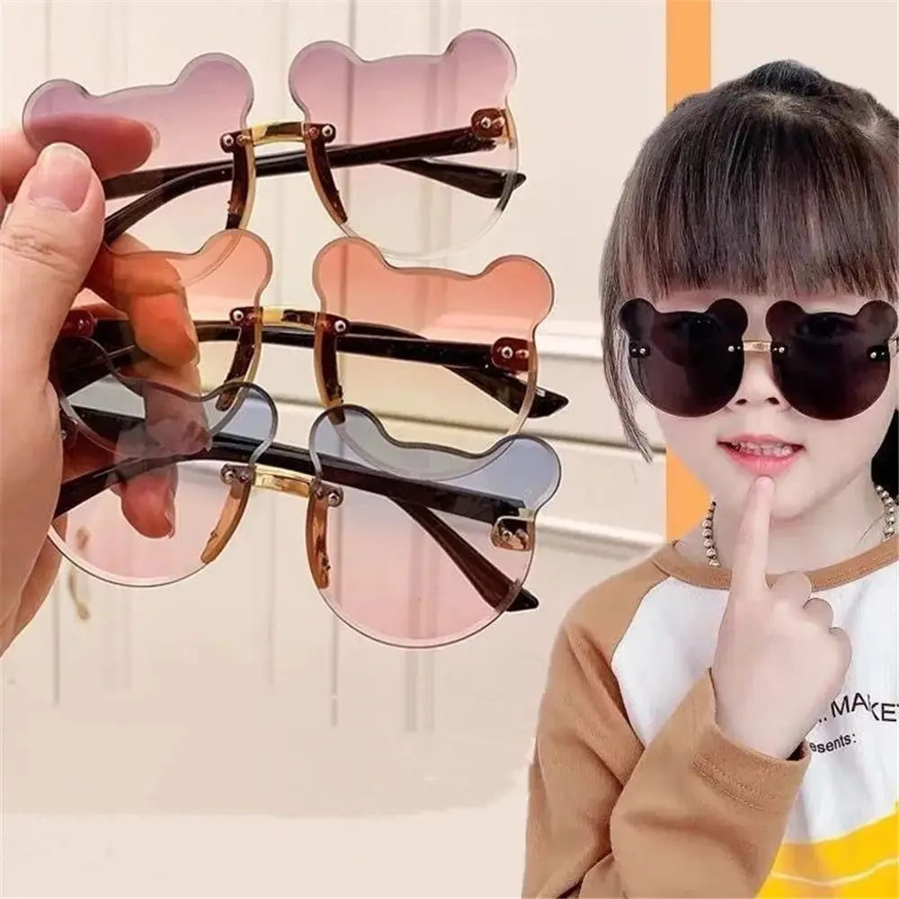 for Boys Girls Party Outdoors UV400 Cartoon Bear Children Rimless Sun Glasses Eyewear Kids Sunglasses
for Boys Girls Party Outdoors UV400 Cartoon Bear Children Rimless Sun Glasses Eyewear Kids Sunglasses