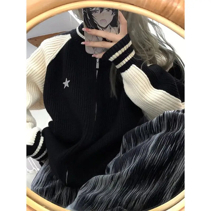 HOUZHOU Streetwear Y2k Zipper Knitted Cardigan Women Korean Fashion Vintage Patchwork Star Print Sweater Jumper Harajuku 2023
HOUZHOU Streetwear Y2k Zipper Knitted Cardigan Women Korean Fashion Vintage Patchwork Star Print Sweater Jumper Harajuku 2023