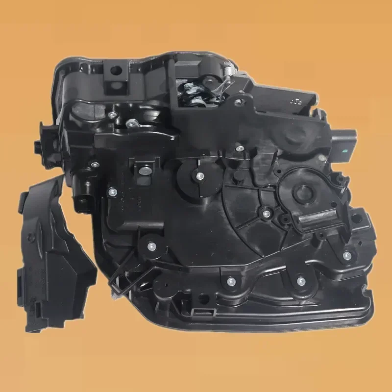 Привод замка передней и задней двери для BMW 5 G30 7 G11 G12 X5 M F85 F15 X6 F16 X6M F8 51217281945 51217281948 51227281953
Привод замка передней и задней двери для BMW 5 G30 7 G11 G12 X5 M F85 F15 X6 F16 X6M F8 51217281945 51217281948 51227281953