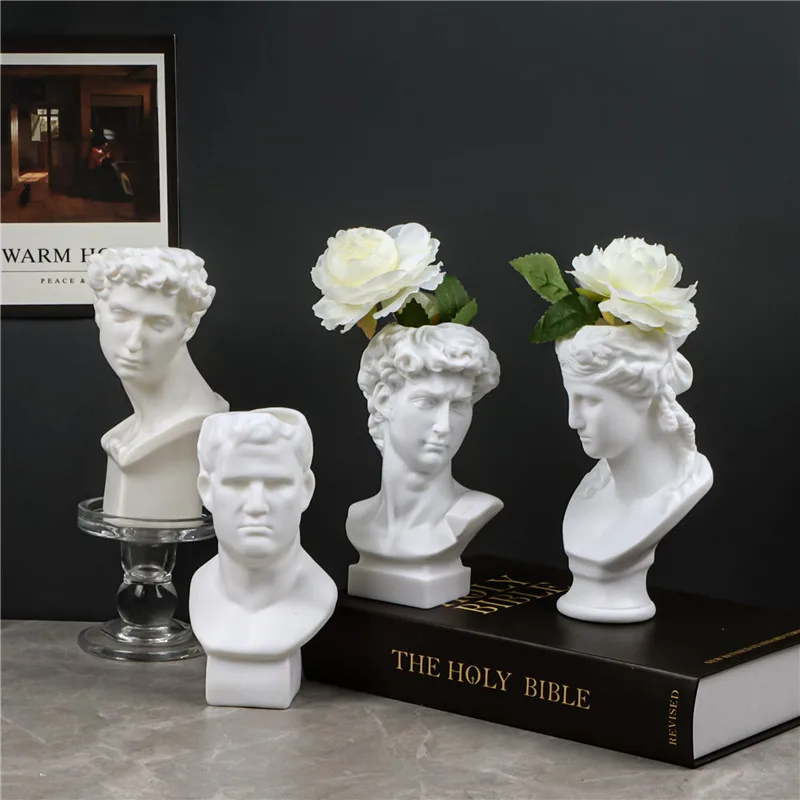 European David Flower Vase Home Decor Medici Venus Portrait Sculpture Resin Human Head Flower Pot Makeup Brush Holder Ornaments
European David Flower Vase Home Decor Medici Venus Portrait Sculpture Resin Human Head Flower Pot Makeup Brush Holder Ornaments