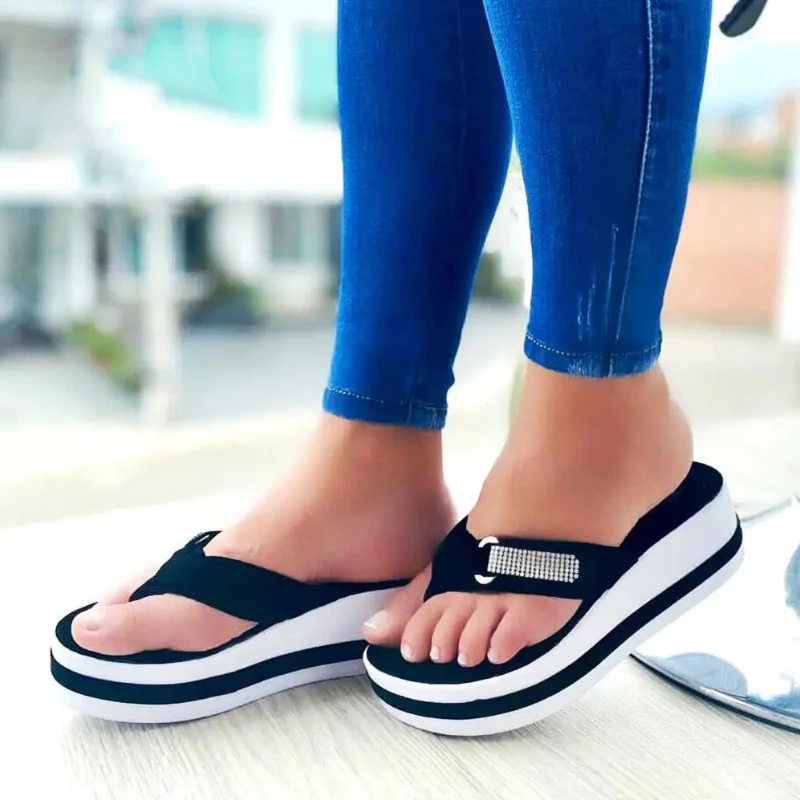 Women's Shoes 2022 New Rhinestone Sponge Platform Sandals Wedge Slippers Summer Flip Flops Women Flat Beach Slippers Plus Size
Women's Shoes 2022 New Rhinestone Sponge Platform Sandals Wedge Slippers Summer Flip Flops Women Flat Beach Slippers Plus Size