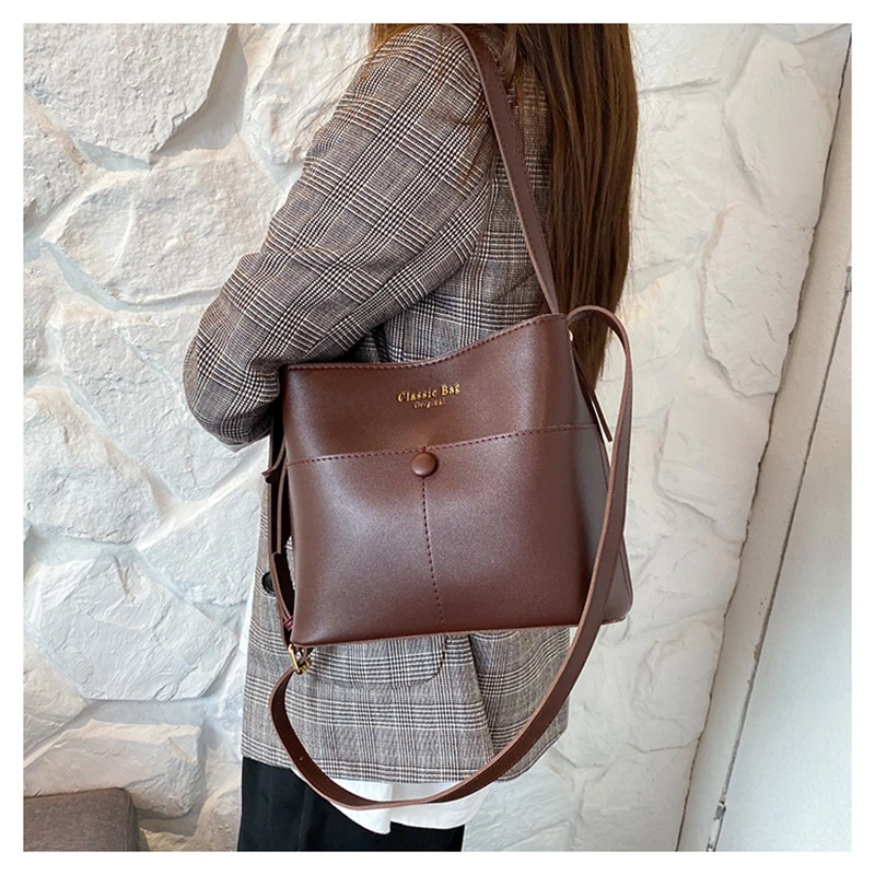 Сумка-мешок на плечо для женщин, винтажные дизайнерские дамские сумочки из искусственной кожи, тоуты через плечо, сумки для покупок
Сумка-мешок на плечо для женщин, винтажные дизайнерские дамские сумочки из искусственной кожи, тоуты через плечо, сумки для покупок