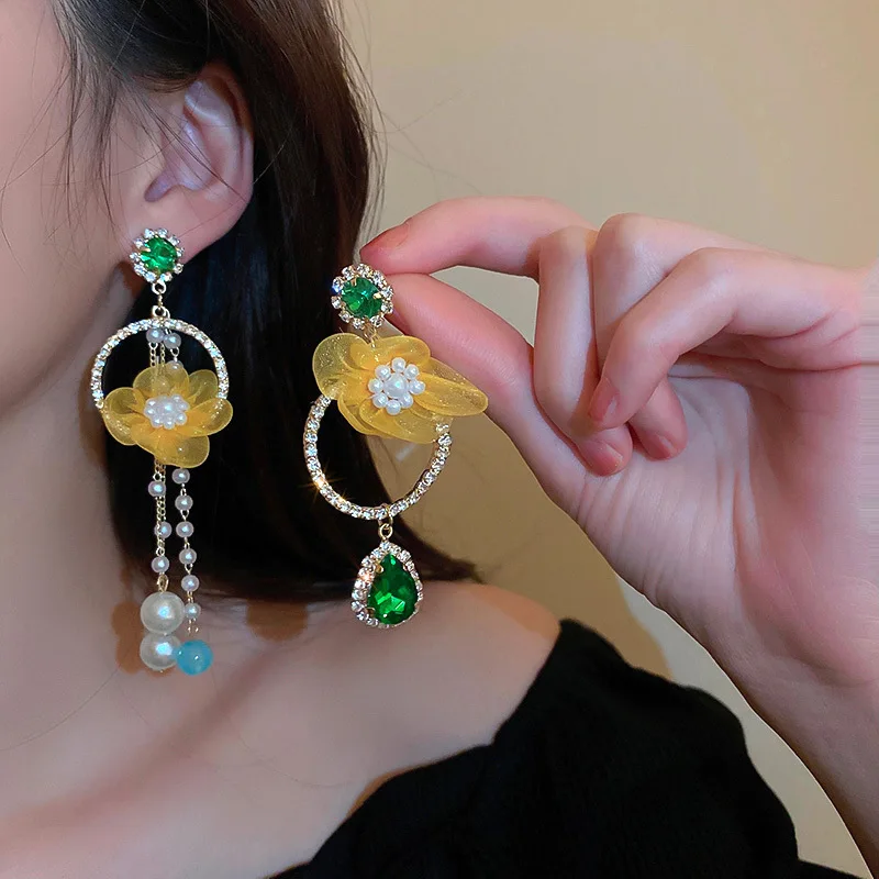 925 Silver Nest Tassel Earrings Korean Fashion Pearl Sweet Fabric Flower Earrings Temperament Sisters Long Yellow Earrings Boho
925 Silver Nest Tassel Earrings Korean Fashion Pearl Sweet Fabric Flower Earrings Temperament Sisters Long Yellow Earrings Boho