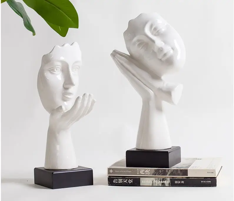NORDIC MINIMALIST MODERN THINKER ABSTRACT SCULPTURE CHARACTER HAND CARVED RESIN STATUE ARTWORK CRAFTS FOR HOME DECOR ACCESSORIES
NORDIC MINIMALIST MODERN THINKER ABSTRACT SCULPTURE CHARACTER HAND CARVED RESIN STATUE ARTWORK CRAFTS FOR HOME DECOR ACCESSORIES