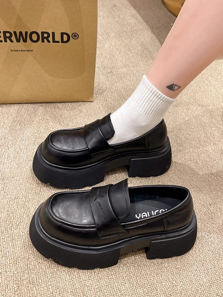 

Retro Woman Shoes British Style Clogs Platform Loafers With Fur Female Footwear Round Toe Casual Sneaker Modis Oxfords Autumn Sl